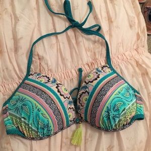 Shade & Shore Swim top 34DD